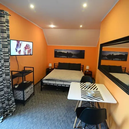 Apartment 5a *