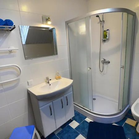Apartment 5a *